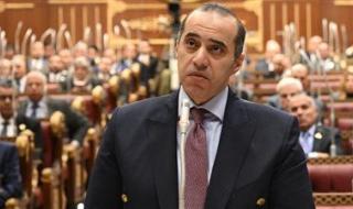 المستشار محمود فوزي يرد على انتقادات احتكار الحكومة لقطاع الكهرباء - الخليج الان
