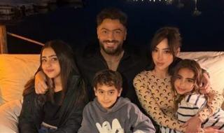 بسمة بوسيل تحتفل بالعام الجديد رفقة طليقها تامر حسني وأبناءهم| صور - الخليج الان