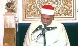 الشيخ محمد أبو السعود متسابق دولة التلاوة يتلو آيات من القرآن في مسجد العزيز الحكيم بحضور الرئيس السيسي - الخليج الان