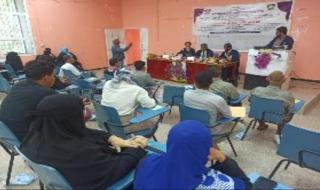 مناقشة رسالتي الماجستير لباحثين بقسم التربة والهندسة الزراعية بكلية الزراعة بلحج