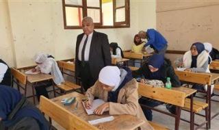 هل يتم إلغاء امتحانات أبريل؟.. خبير تربوي يوضح الحل الأمثل في ظل ضيق الوقت - الخليج الان