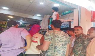 حملة رقابية مشددة في خورمكسر تضبط 14 مخالفة تموينية وتغلق محال لرفع أسعار الزيوت