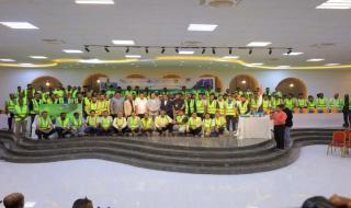 سيئون.. البادية تحتفي بتخريج بـ140 شابًا متخصصًا في الطاقة الشمسية