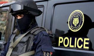 القبض على 3 أطفال وضعوا كلب في جردل مياه حتى نفوقه بأسيوط - الخليج الان
