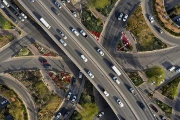 900 ريال غرامة .. المرور السعودي يكشف شروط الزائرين الجديدة للرخص الأجنبية والدولية