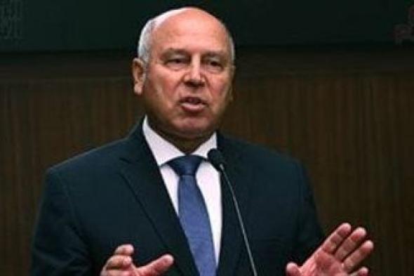 وزير النقل يتابع انتظام الحركة بكافة مرافق النقل والمواصلات تزامنا مع موجة الطقس السيئ - الخليج الان